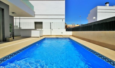 Resale - Villa - Orihuela Costa - PAU 26