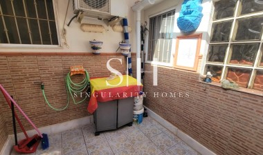 Återförsäljning - Bungalow - Torrevieja - Los Frutales