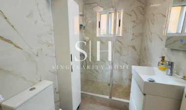 Resale - House - Orihuela Costa - La Florida