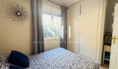 Resale - House - Orihuela Costa - La Florida