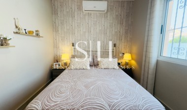 Resale - House - Orihuela Costa - La Florida