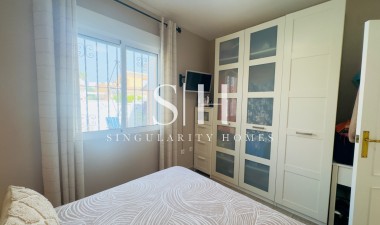 Resale - House - Orihuela Costa - La Florida