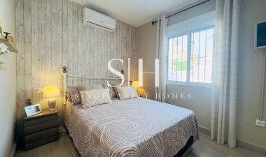 Resale - House - Orihuela Costa - La Florida