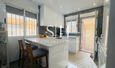 Resale - House - Orihuela Costa - La Florida