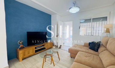 Resale - House - Orihuela Costa - La Florida