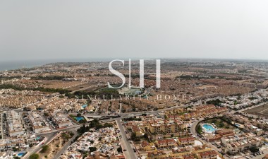 Resale - House - Orihuela Costa - La Florida