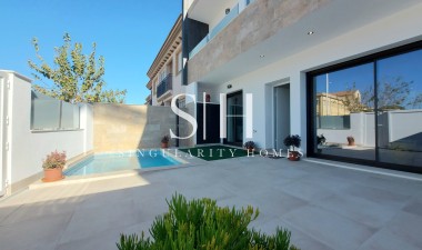 Новое здание - Villa - San Pedro del Pinatar - El Salero