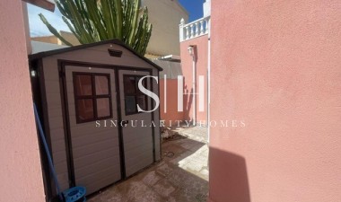 Resale - Villa - Playa Flamenca - Costa Blanca