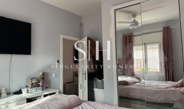 Resale - Villa - Playa Flamenca - Costa Blanca