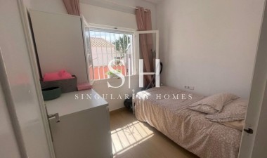 Resale - Villa - Playa Flamenca - Costa Blanca