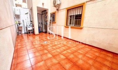 Resale - Bungalow - Orihuela Costa - Lomas De Cabo Roig-los Dolses