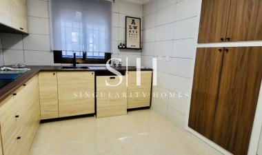 Перепродажа - Casa - San Miguel de Salinas - Inland