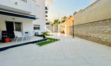 Resale - Apartment / flat - Orihuela Costa - Las Filipinas