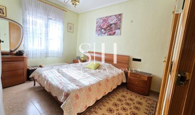 Resale - Villa - Orihuela Costa - Playa Flamenca