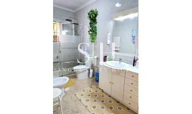 Resale - Villa - Orihuela Costa - Playa Flamenca