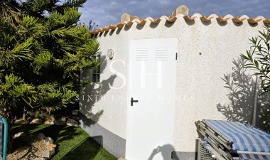 Resale - Villa - Orihuela Costa - Playa Flamenca