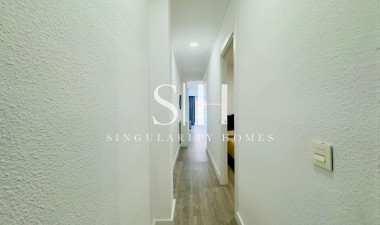 Resale - Apartment / flat - Torrevieja - Centro