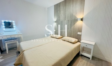 Resale - Apartment / flat - Torrevieja - Centro