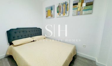 Resale - Apartment / flat - Torrevieja - Centro