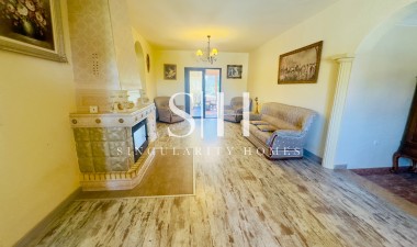 Herverkoop - Villa - Torrevieja - Los balcones