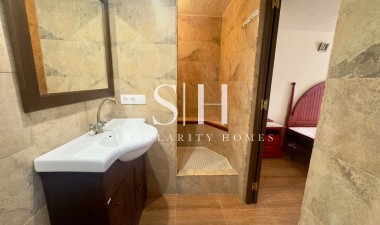 Herverkoop - Villa - Torrevieja - Los balcones