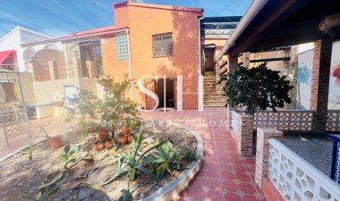 Herverkoop - Villa - Torrevieja - Los balcones