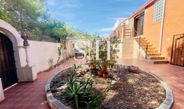 Herverkoop - Villa - Torrevieja - Los balcones