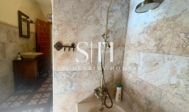 Herverkoop - Villa - Torrevieja - Los balcones