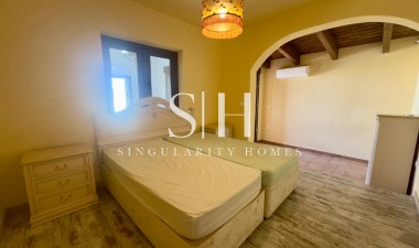 Herverkoop - Villa - Torrevieja - Los balcones