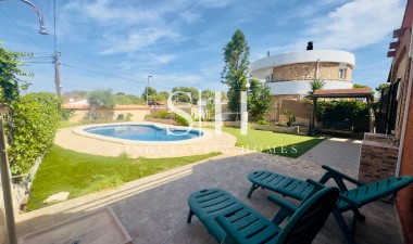 Herverkoop - Villa - Torrevieja - Los balcones