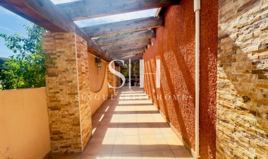 Herverkoop - Villa - Torrevieja - Los balcones