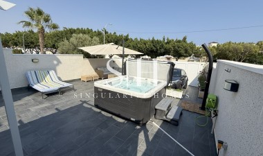 Перепродажа - Villa - Orihuela Costa - Costa Blanca