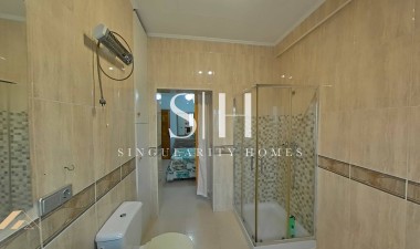 Wiederverkauf - Villa - Torrevieja - San Luis