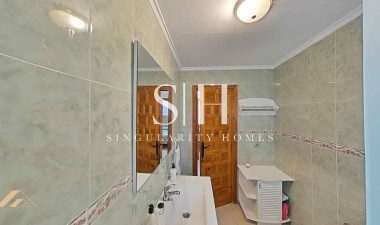 Wiederverkauf - Villa - Torrevieja - San Luis