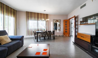 Återförsäljning - Villa - Rojales