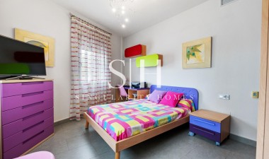 Återförsäljning - Villa - Rojales