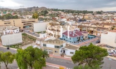 Återförsäljning - Villa - Rojales