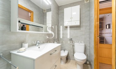 Odsprzedaż - Dom - Torrevieja - Playa De Los Naufragos