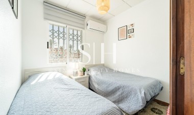 Odsprzedaż - Dom - Torrevieja - Playa De Los Naufragos