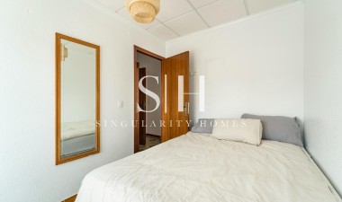 Odsprzedaż - Dom - Torrevieja - Playa De Los Naufragos