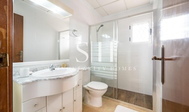 Odsprzedaż - Dom - Torrevieja - Playa De Los Naufragos