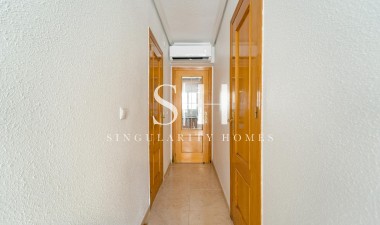 Odsprzedaż - Dom - Torrevieja - Playa De Los Naufragos