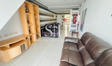 Resale - Apartment / flat - Torrevieja - Playa del Cura