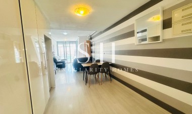 Resale - Apartment / flat - Torrevieja - Playa del Cura