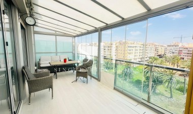 Resale - Apartment / flat - Torrevieja - Playa del Cura