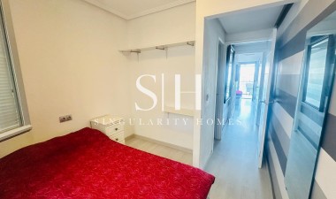 Resale - Apartment / flat - Torrevieja - Playa del Cura