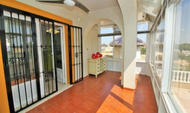 Resale - Villa - Orihuela Costa - Villamartín