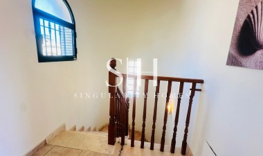 Resale - Villa - Orihuela Costa - PAU 8