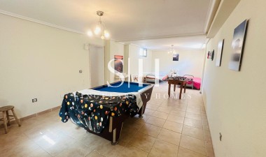 Resale - Villa - Orihuela Costa - PAU 8