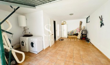 Resale - Villa - Orihuela Costa - PAU 8